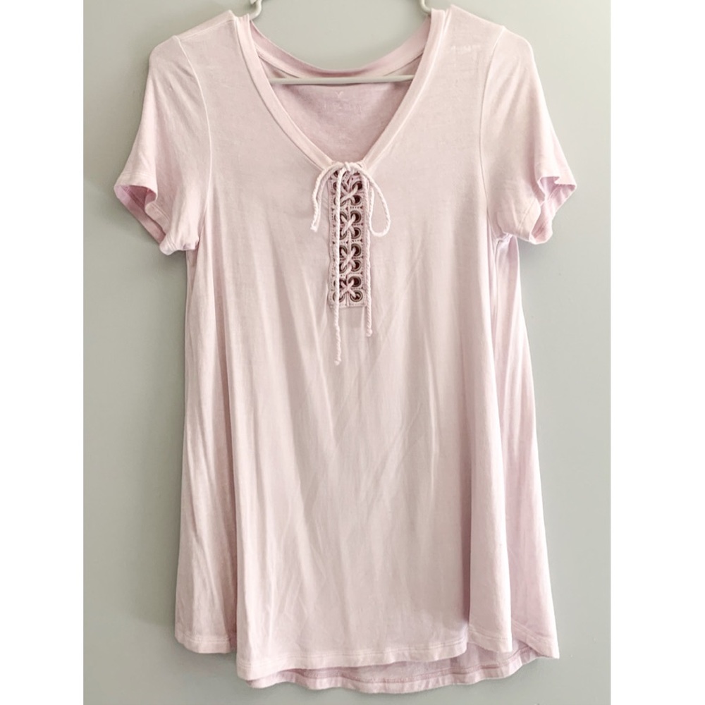 AMERICAN EAGLE pink soft & sexy shirt